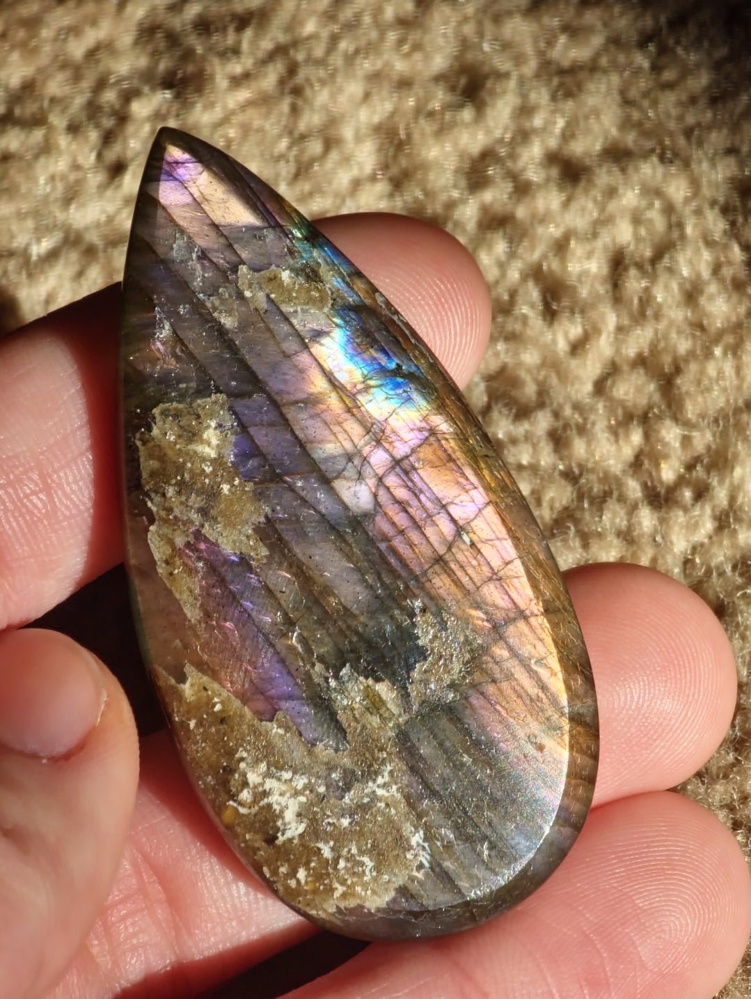 AAA Rainbow Flash Labradorite