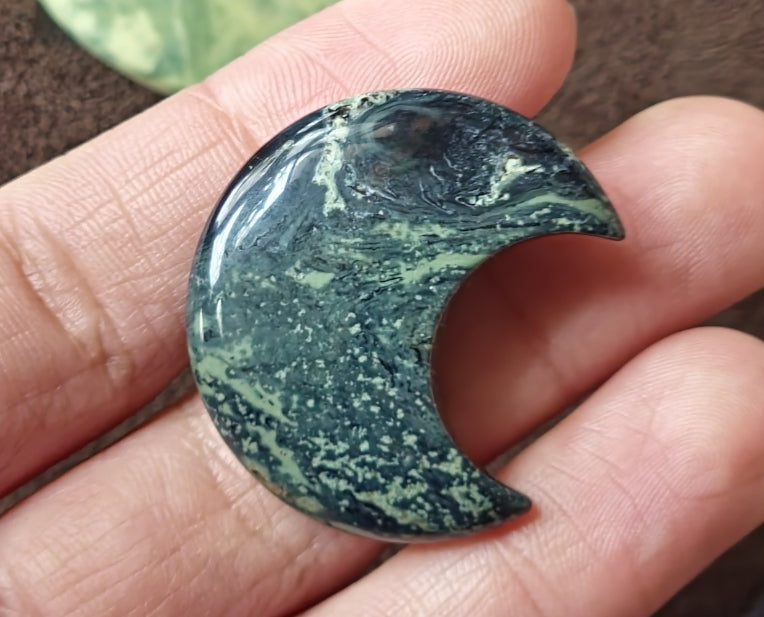 AAA Kambaba Jasper Moons