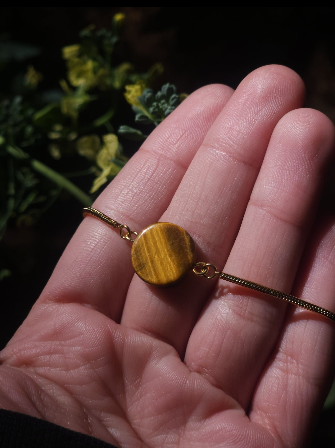 Crystal Pendant Bracelet on a Golden Plated Chain